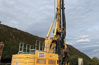 Piling rig