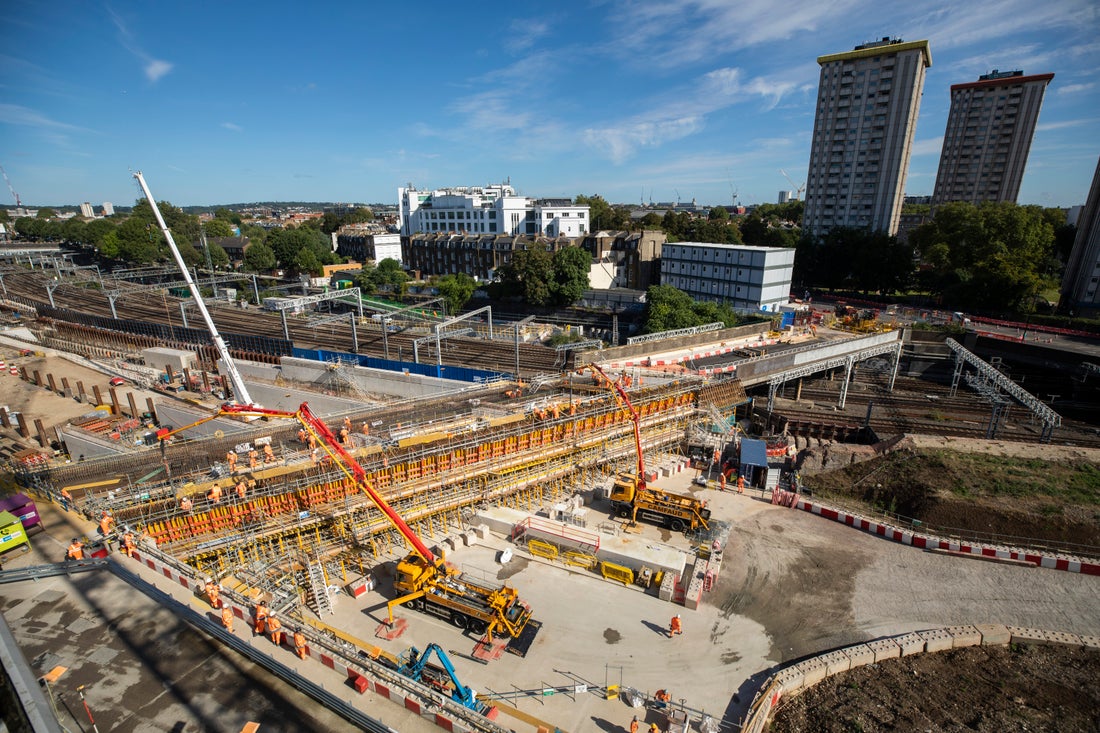 Construction of the Granby Terrace bridge at the Euston Approaches